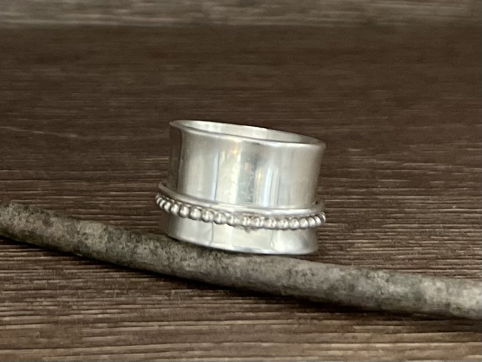 2 Ring Spinner Ring