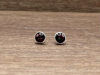 Carnelian Studs